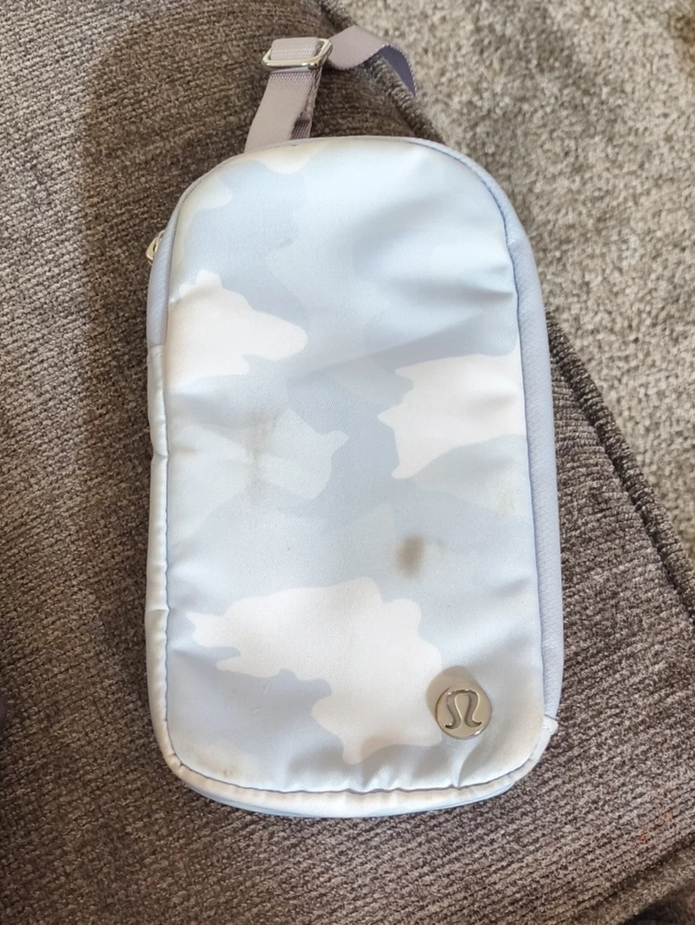 lululemon athletica light blue and white camo wristlet